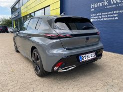 Alternative view of Peugeot e-308 EL First Edition 156HK 5d Aut.
