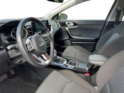 Alternative view of Kia Ceed SW 1,6 GDI PHEV  Plugin-hybrid Prestige DCT 141HK Stc 6g Aut.