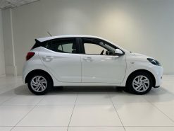 Alternative view of Hyundai i10 1,0 Essential 67HK 5d