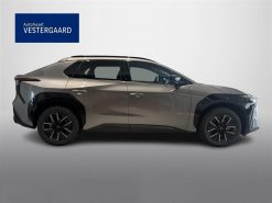 Alternative view of Toyota BZ4X EL Active Tech 224HK 5d Aut.