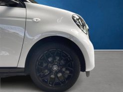 Alternative view of Smart Forfour EL 82HK 5d Aut.