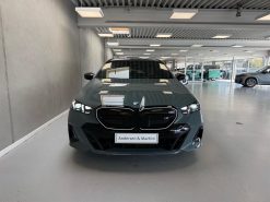 Alternative view of BMW i5 M60 Touring EL 4x4 601HK Stc Aut.