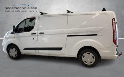 Alternative view of Ford Transit Custom 320 L2H1 2,0 TDCi Trend 130HK Van 6g Aut.