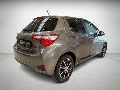 Alternative view of Toyota Yaris 1,5 Hybrid H3 Smartpakke E-CVT 100HK 5d Trinl. Gear