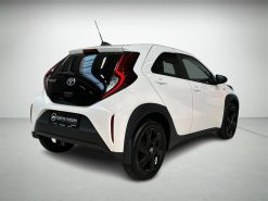 Alternative view of Toyota Aygo X 1,0 VVT-I Active 72HK 5d