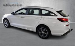 Alternative view of Hyundai i30 Cw 1,0 T-GDI Essential DCT 120HK Stc 7g Aut.