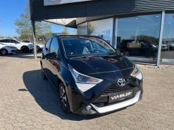 Alternative view of Toyota Aygo 1,0 VVT-I X-Press X-Shift 72HK 5d Aut.