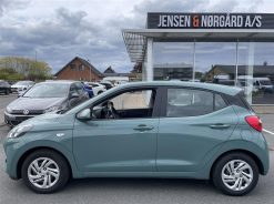 Alternative view of Hyundai i10 1,0 Essential 67HK 5d