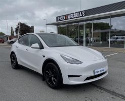 Tesla Model Y EL RWD 299HK 5d Aut.