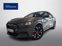 Ford Mustang Mach-E EL Extended Range First Edition AWD 371HK 5d Aut.