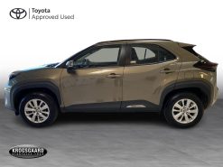 Alternative view of Toyota Yaris Cross 1,5 Hybrid Active Technology 116HK 5d Trinl. Gear