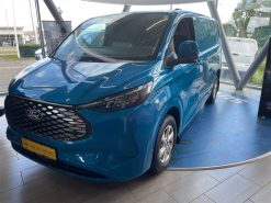 Alternative view of Ford E-Transit Custom 320 L1H1 EL Limited 218HK Van Aut.