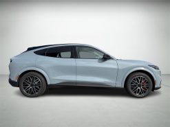 Alternative view of Ford Mustang Mach-E, Premium,  (SUV Mach-E, Premium,  (SUV)
