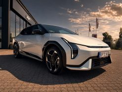 Alternative view of Kia EV4 Long Range GT-Line Fastback 204HK Aut.