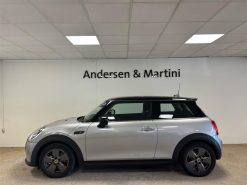 Alternative view of Mini Cooper SE EL Essential 184HK 3d Aut.