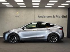 Alternative view of Tesla Model Y EL Long Range AWD 514HK 5d Aut.