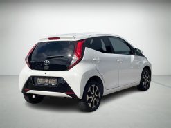 Alternative view of Toyota Aygo 1,0 VVT-I X-Pose 72HK 5d