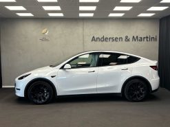 Alternative view of Tesla Model Y EL Long Range AWD 514HK 5d Aut.