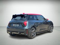 Alternative view of Mini Cooper E EL JCW Trim Option Level M 184HK 3d Aut.