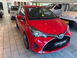 Alternative view of Toyota Yaris 1,5 Hybrid H2 E-CVT 100HK 5d Trinl. Gear