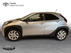 Alternative view of Toyota Aygo X 1,0 VVT-I Active 72HK 5d