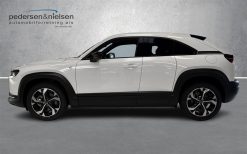 Alternative view of Mazda MX-30 0,8 e-Skyactiv R-EV  Plugin-hybrid Exclusive-Line 170HK 5d Trinl. Gear