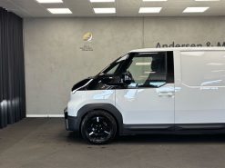Kia PV5 Cargo L2H1 EL Long Range Work Pro 163HK Van Aut.