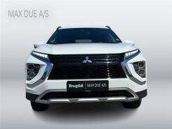 Alternative view of Mitsubishi Eclipse Cross 2,4 PHEV Nordic 4WD 188HK 5d Trinl. Gear