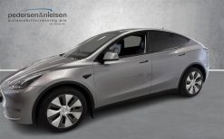 Alternative view of Tesla Model Y EL Long Range AWD 514HK 5d Aut.