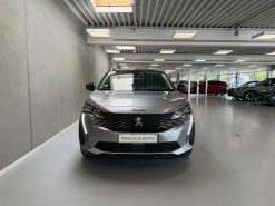 Alternative view of Peugeot 3008 1,6 PureTech  Plugin-hybrid First Selection EAT8 225HK 5d 8g Aut.