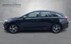 Alternative view of Hyundai i30 Cw 1,0 T-GDI Essential 120HK Stc 6g