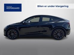 Alternative view of Tesla Model Y EL Performance AWD 534HK 5d Aut.
