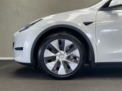 Alternative view of Tesla Model Y EL Long Range AWD 514HK 5d Aut.