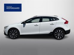 Alternative view of Volvo V40 Cross Country 1,5 T3 Dynamic Edition 152HK 5d 6g Aut.