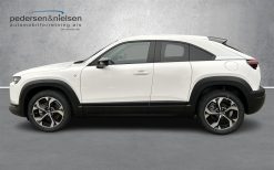 Alternative view of Mazda MX-30 0,8 e-Skyactiv R-EV  Plugin-hybrid Exclusive-Line 170HK 5d Trinl. Gear