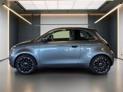 Alternative view of Fiat 500e EL La Prima By Bocelli 118HK 3d Aut.