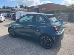 Alternative view of Fiat 500e EL La Prima By Bocelli 118HK 3d Aut.