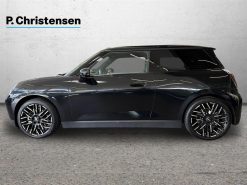 Alternative view of Mini Cooper SE EL Favoured Trim Option Level XL 218HK 3d Aut.