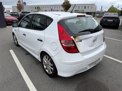 Alternative view of Hyundai i30 1,6 CRDI 90 ECO FL 90HK 5d