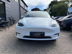 Alternative view of Tesla Model Y EL Long Range AWD 514HK 5d Aut.