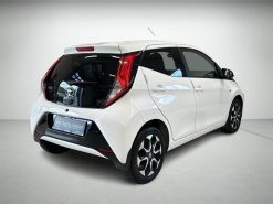 Alternative view of Toyota Aygo 1,0 VVT-I X-Press X-Shift 72HK 5d Aut.