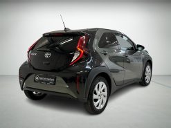 Alternative view of Toyota Aygo X 1,0 VVT-I Pulse 72HK 5d