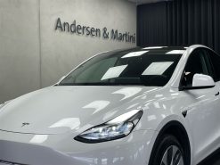 Alternative view of Tesla Model Y EL Long Range AWD 514HK 5d Aut.