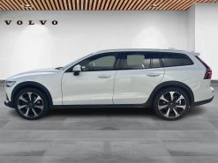 Alternative view of Volvo V60 Cross Country 2,0 D4 AWD 190HK Stc 8g Aut.