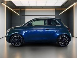 Alternative view of Fiat 500e EL La Prima By Bocelli 118HK 3d Aut.