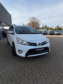Alternative view of Toyota Verso 7 pers. 1,8 VVT-I T2 Touch 147HK 6g
