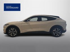 Alternative view of Ford Mustang Mach-E EL SR Select 269HK 5d Aut.