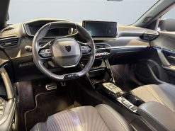 Alternative view of Peugeot e-2008 EL GT 156HK 5d Aut.
