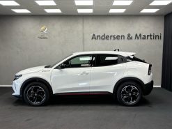 Alternative view of Alfa Romeo Junior EL Speciale 156HK 5d Aut.
