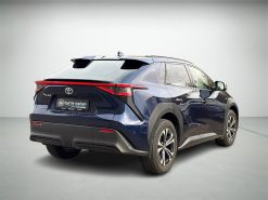 Alternative view of Toyota bZ4X EL Executive 204HK 5d Aut.